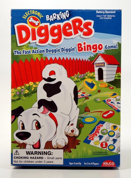Classic Bingo game featuring playful puppy diggers on the box.