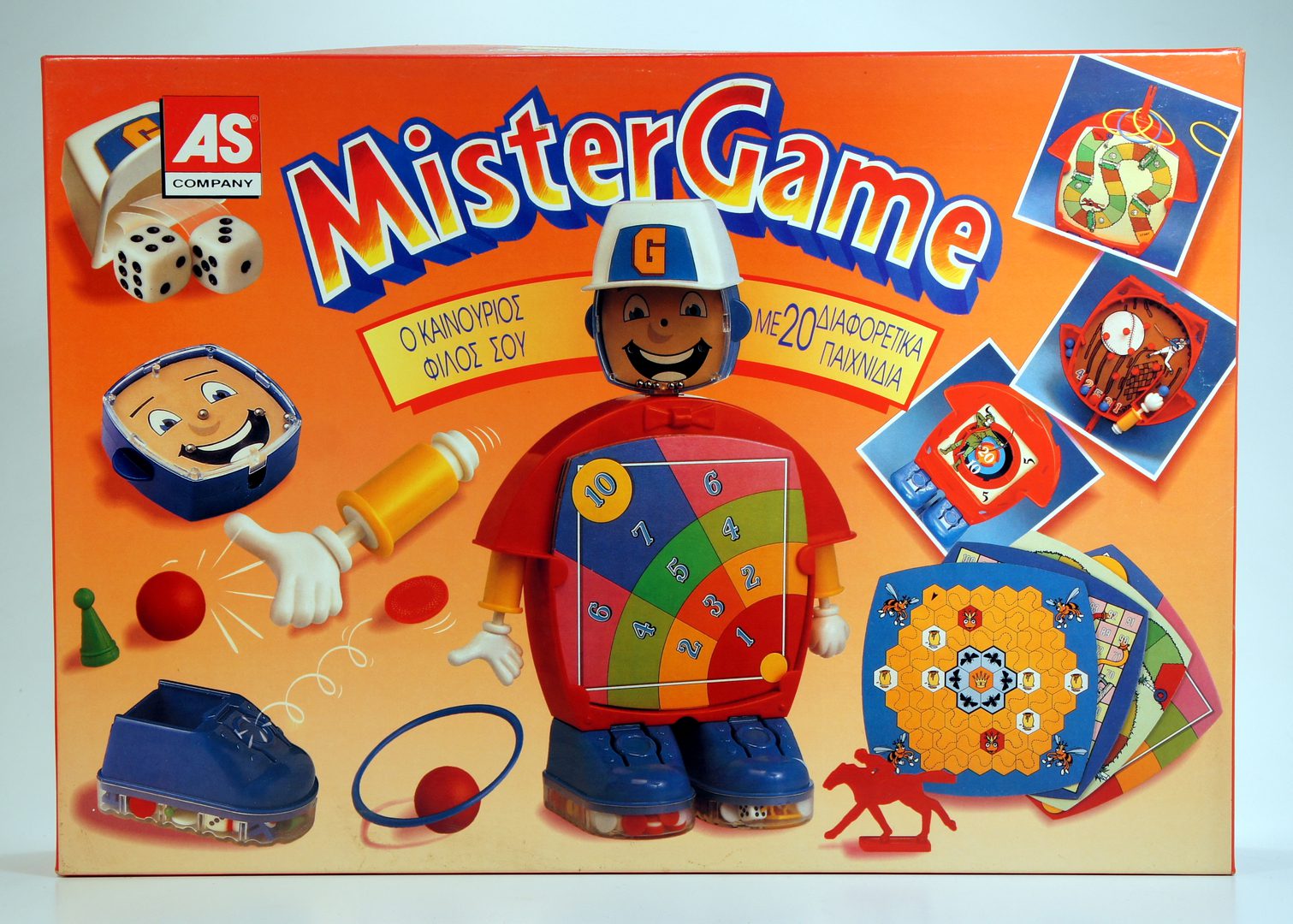 Vintage Mister Game board with colorful spinner and character.