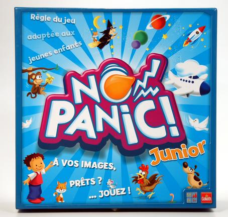 Box cover of the game 'No Panic! Junior' with colorful characters and elements.